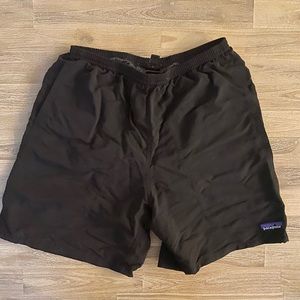 Patagonia board shorts - men’s